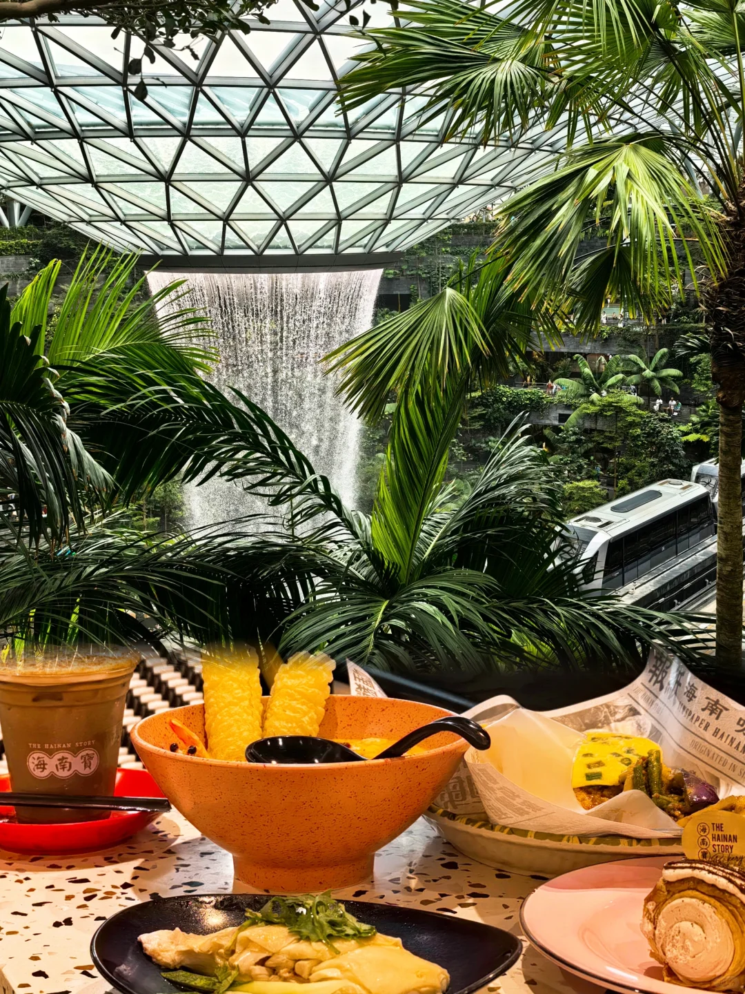 新加坡星耀樟宜拍照及美食攻略！好吃不贵~