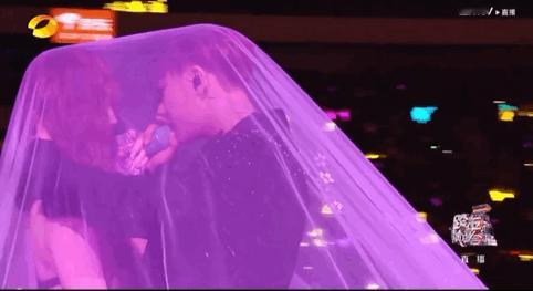 黄子韬现在还有唯粉吗？自己默默幸福就好了 