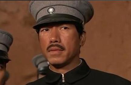 皇帝在下葬过后，最后那位工匠该怎么出来？孙殿英说出答案
皇帝下葬后最后一个工匠咋