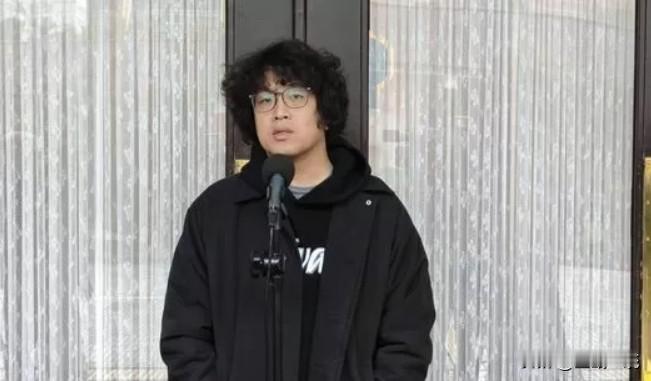 沈伯洋爆粗口骂蓝委“他X智商低” 、“滚出立院”

针对民进党立委沈伯洋22日爆