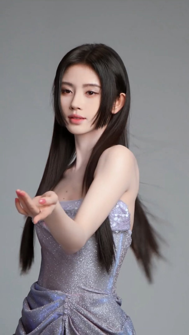 女顶轻点美🥰拉芳全球品牌代言人鞠婧祎
