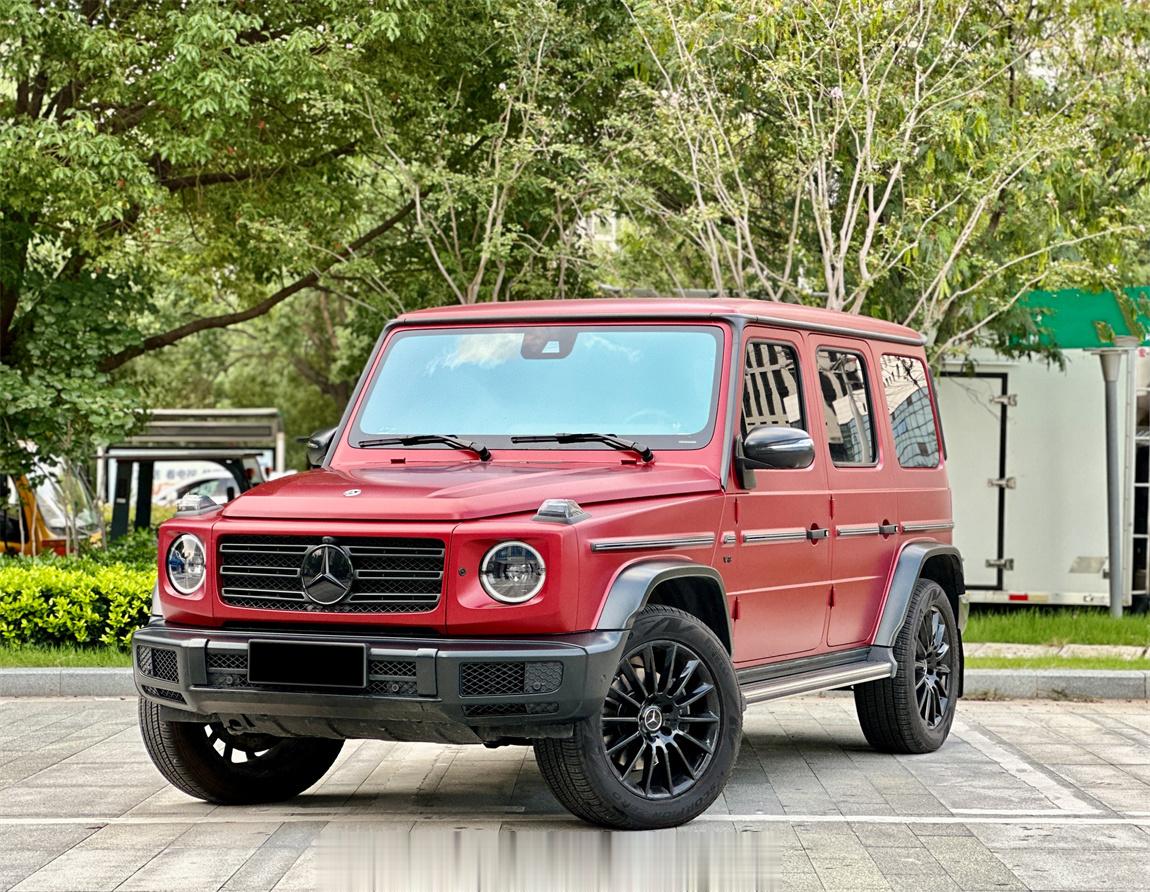奔驰 G500 炽焰特别版全国限量500台[酷][酷][酷]21年8月上牌，11