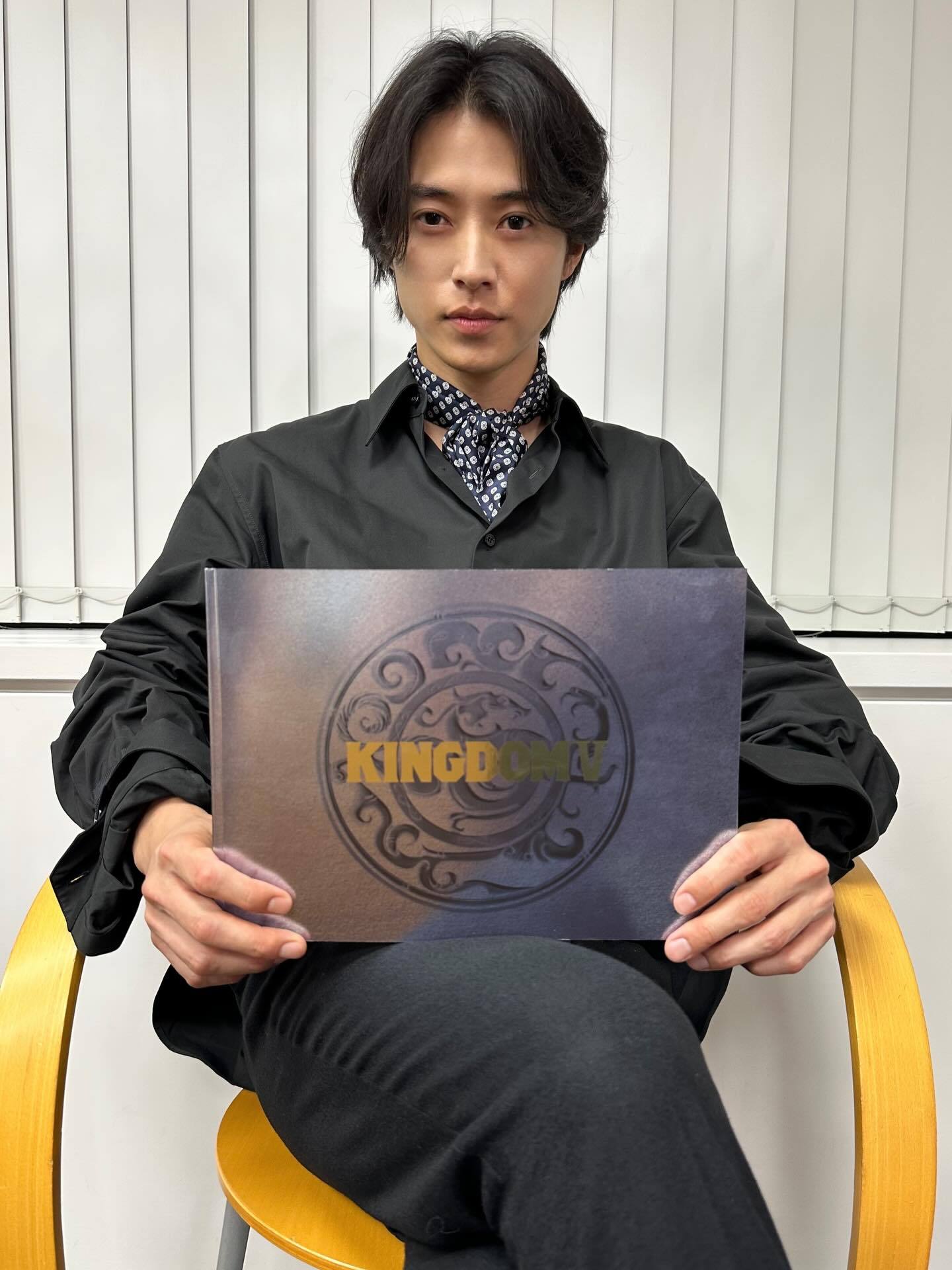 【ins】山崎贤人 更新啦王者天下 魂之决战公开前夜祭！！！和飞信队的大家一起登