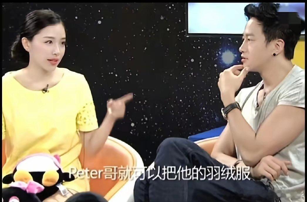 阚清子说:“我跟何润东合作时，是我刚开始拍戏的时候，还没有助理，当时特别冷的天，