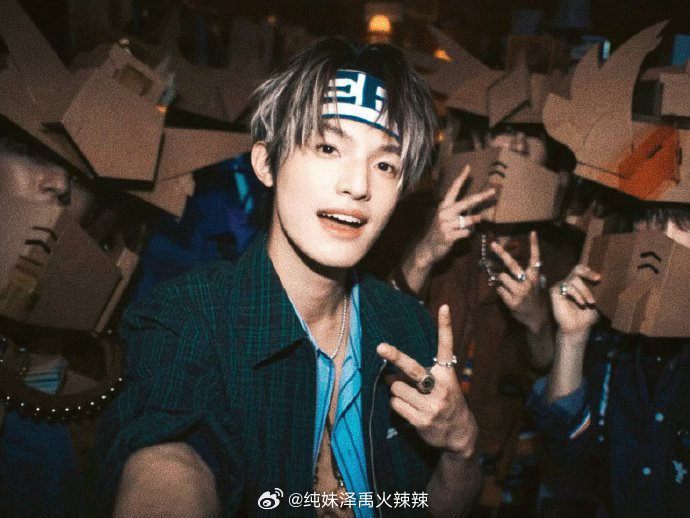 QQ音乐用张泽禹做MV封面 登陆少年新歌《略略略略略》发布，QQ音乐直接把张泽禹