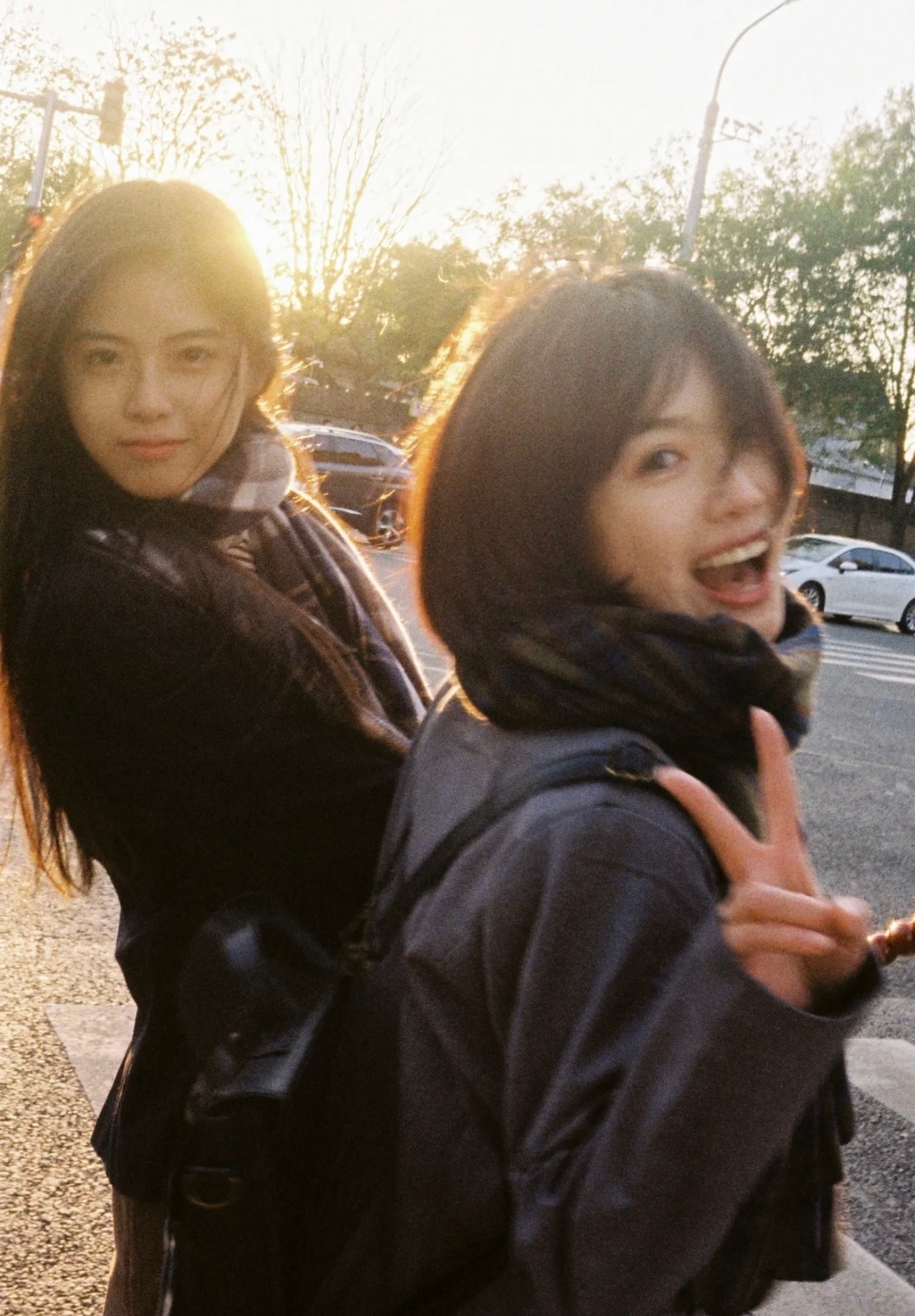 好朋友的合照就这样拍👭 ​​​