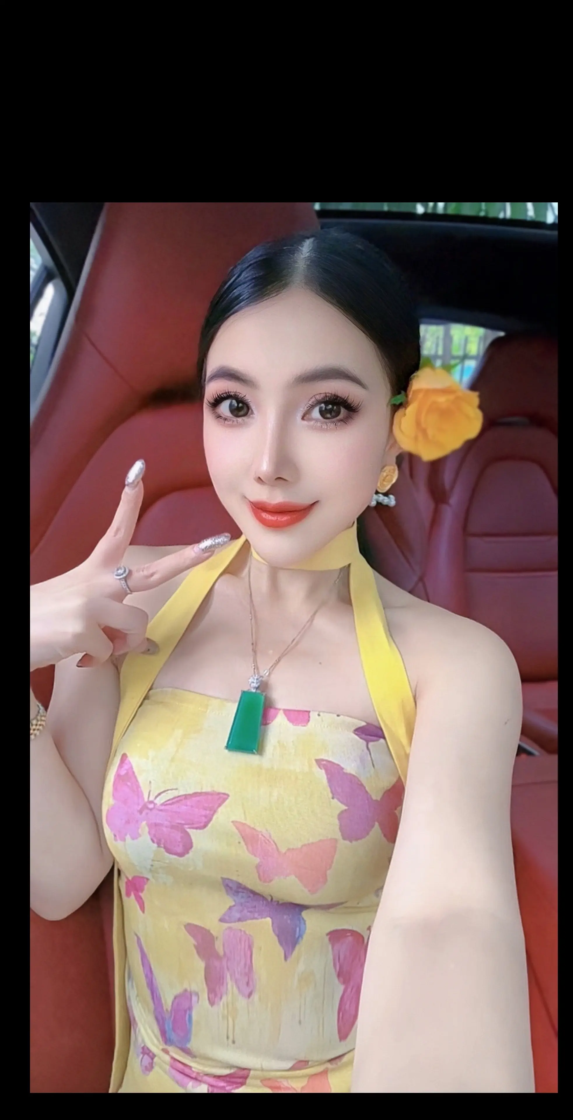 爱会让一个人变成疯子而💰才是女人的底气活得清醒又精彩