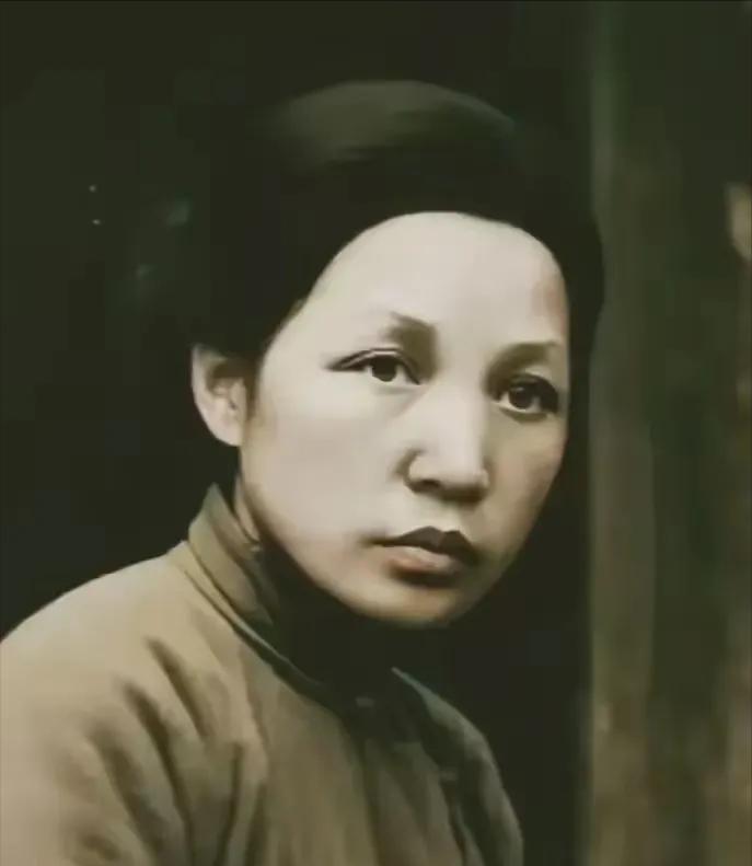 这是文七妹的真实样貌，都看看吧，她是毛主席最可亲可敬的母亲，为人淳朴、勤快、极富