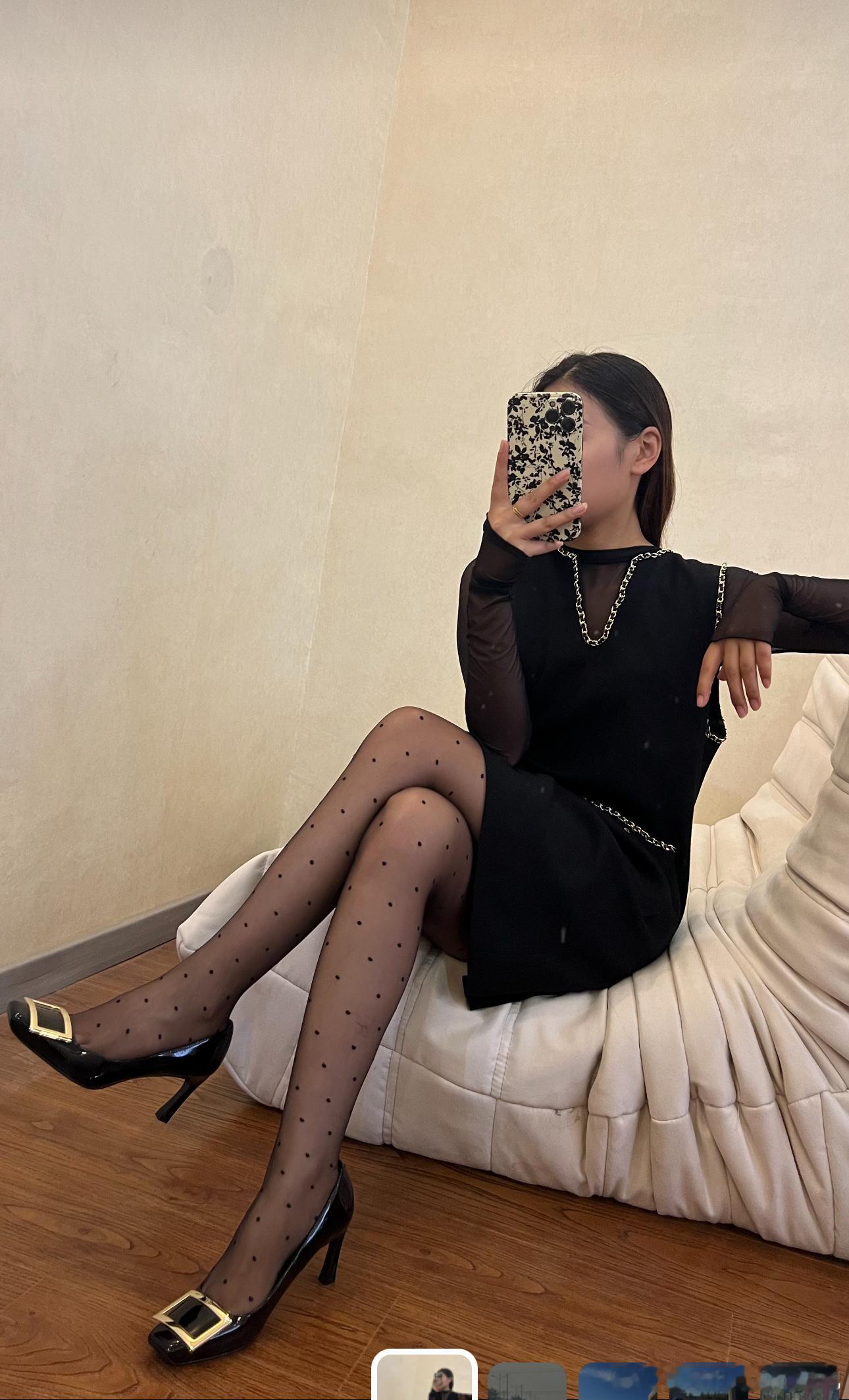 每日穿搭 ​​​