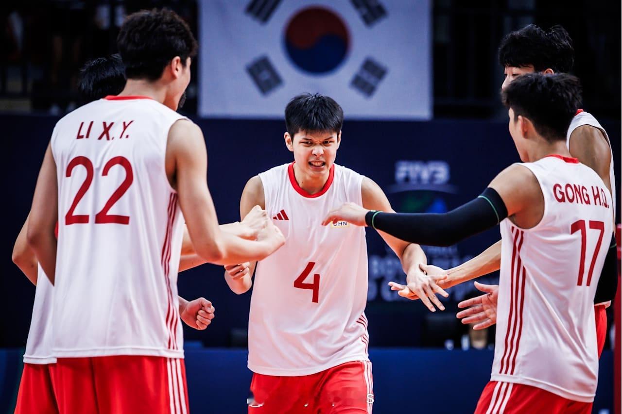 国际排坛动态 U19男排世锦赛1/8决赛中国0-3韩国精彩图 ​​​