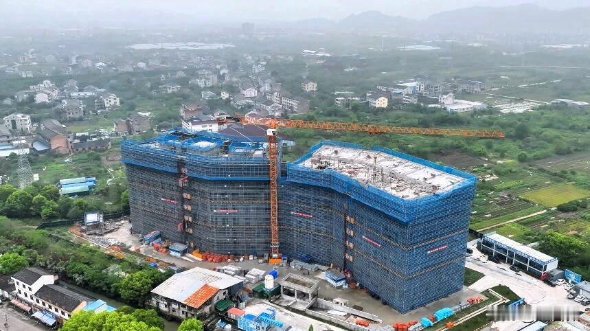结顶！黄岩新增一家二级综合医院，预计年底竣工

2026年4月，台州医院澄江分院