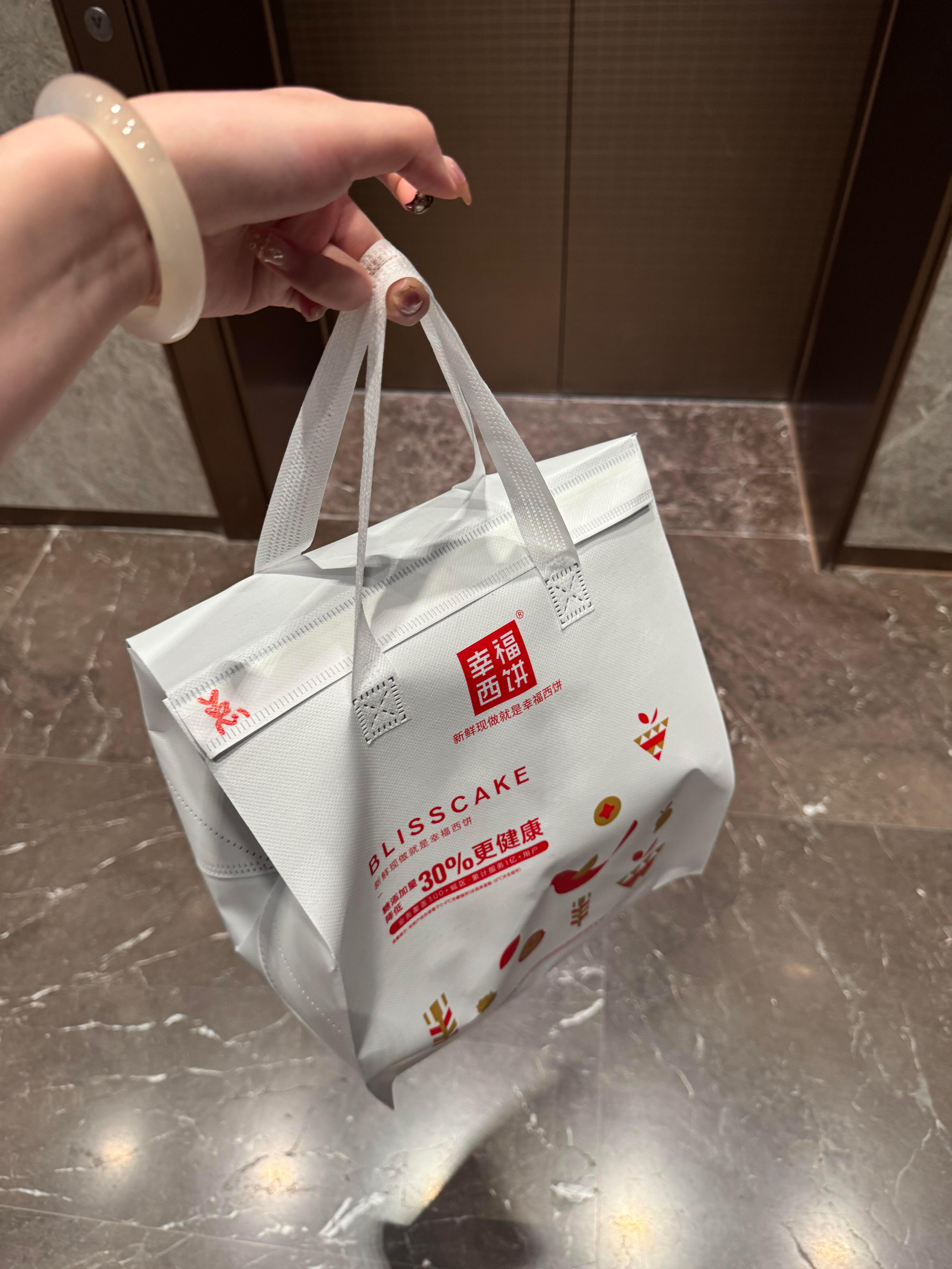 普通的日常,自在的心情,就是顶配生活。 