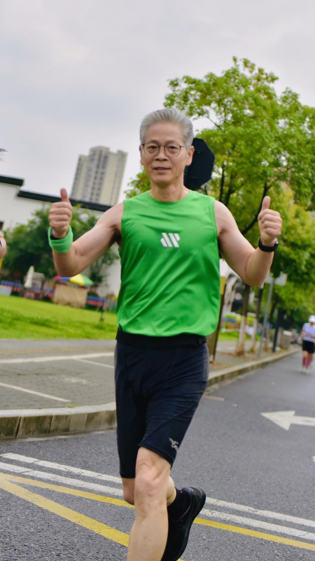 下半辈子最大的底气，不是存款房产，而是这一身无病无痛的健康

不要再到处炫耀你的