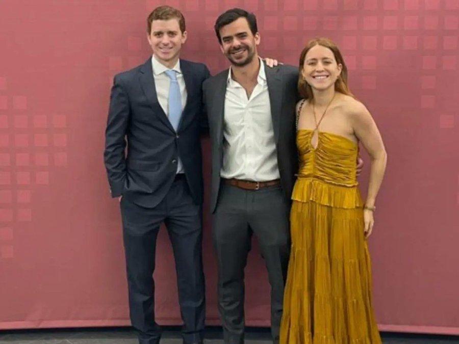 诺贝尔奖得主玛丽亚·科丽娜·马查多的孩子们：里卡多，恩里克和安娜·科里娜