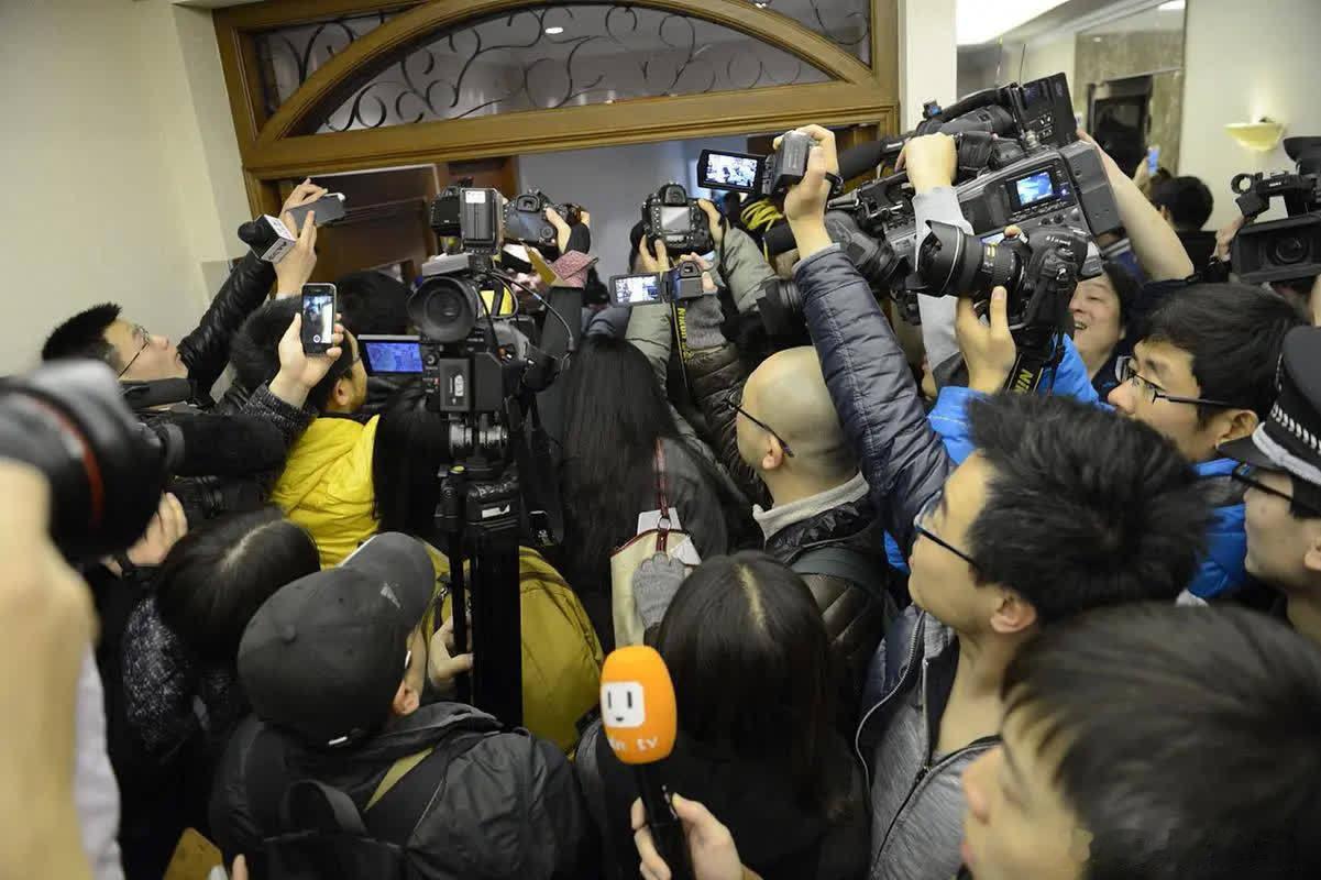 美国赌定中国不敢登船检查运往台湾的军火船，这一步是中美战略分水岭，敢查就是实力亮