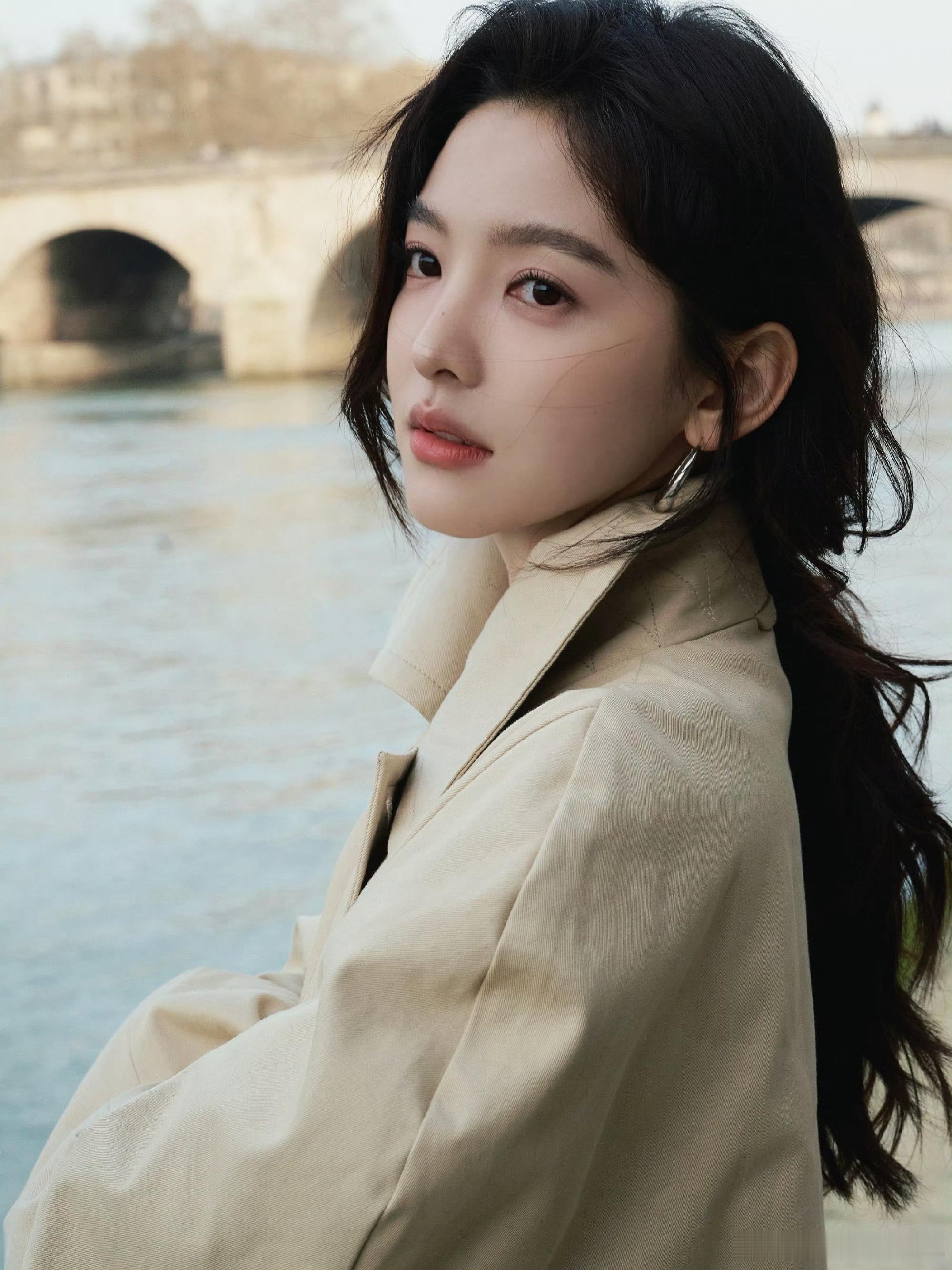 章若楠自己化的妆如何 