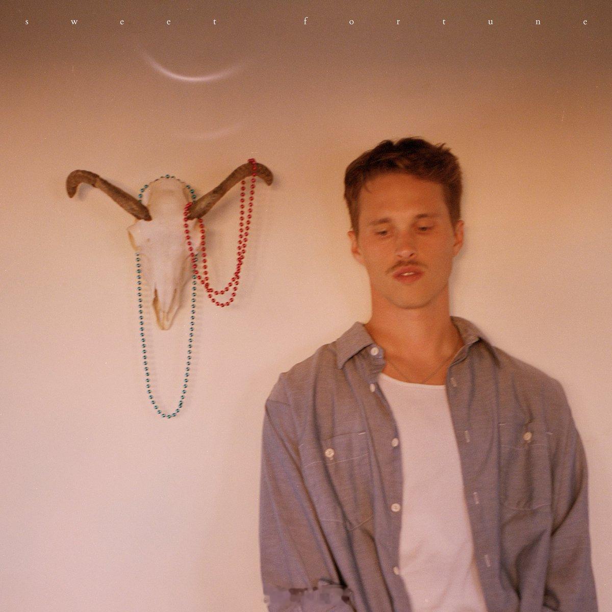 RyanBeatty Ryan Beatty 宣布将于 6 月 26 日推出第四
