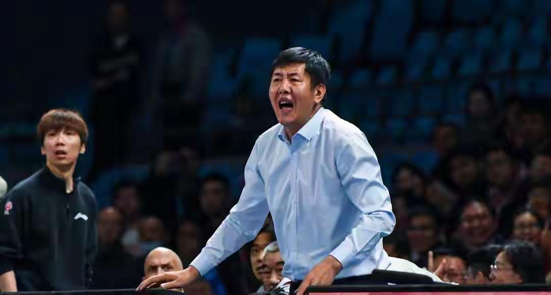 CBA浙江男篮主帅丁伟下课。
丁伟下课主要是球队的战绩太差：1胜4负和球队的实力