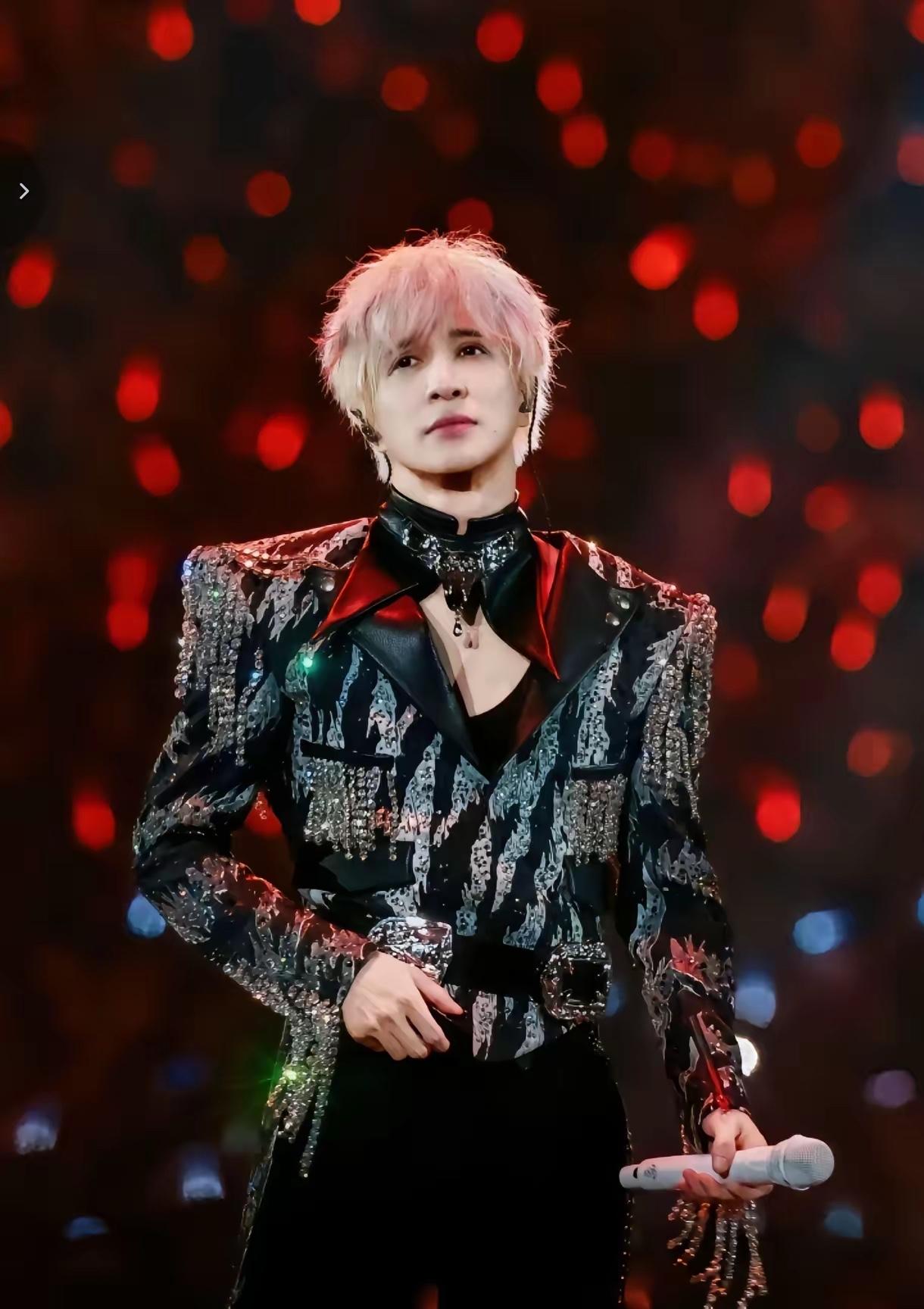 薛之谦以后再开演唱会估计就难了，原因其实很简单，那就是薛之谦他这个人有一个特点，