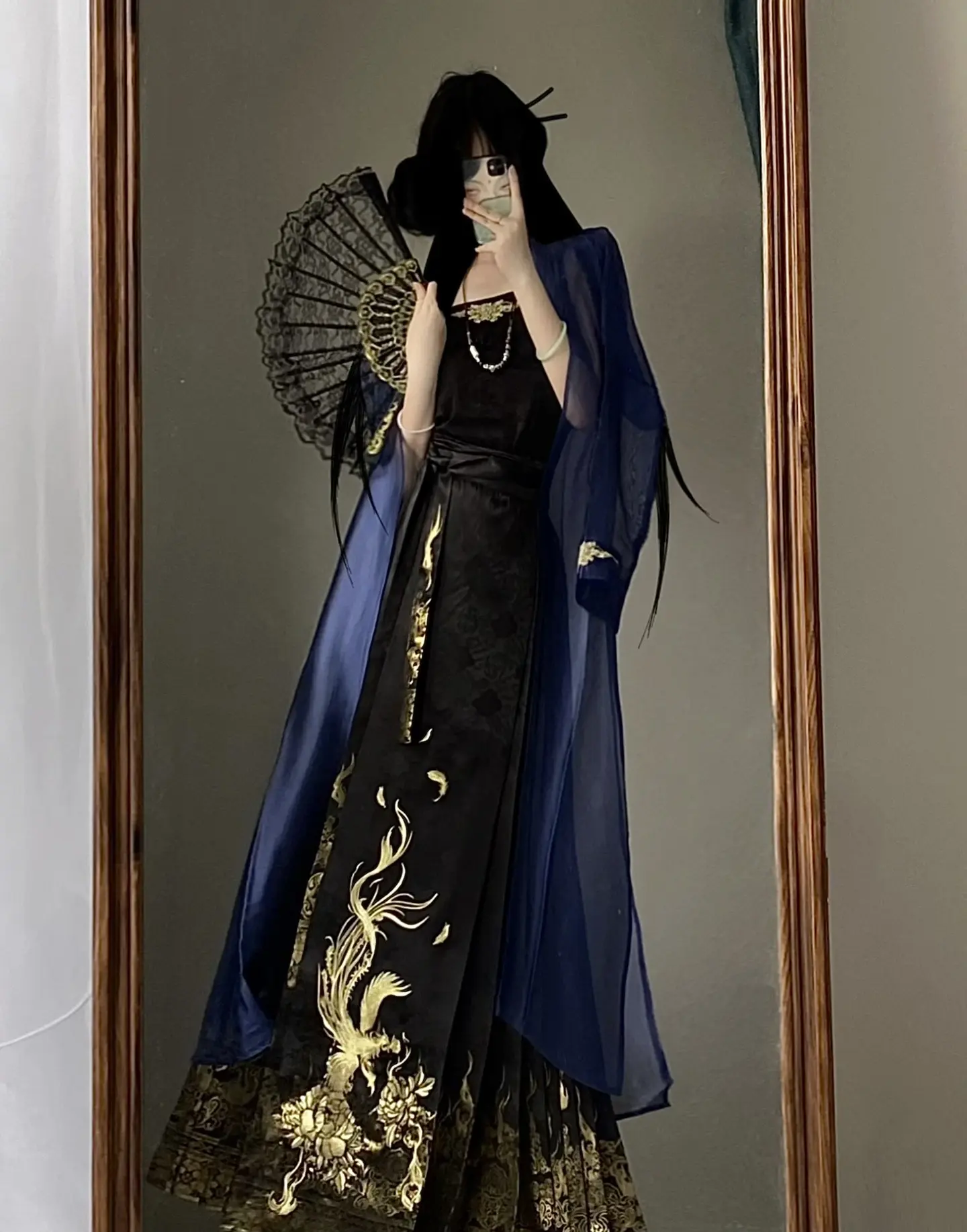“先生授我以诗书，我为先生鲨宿仇”