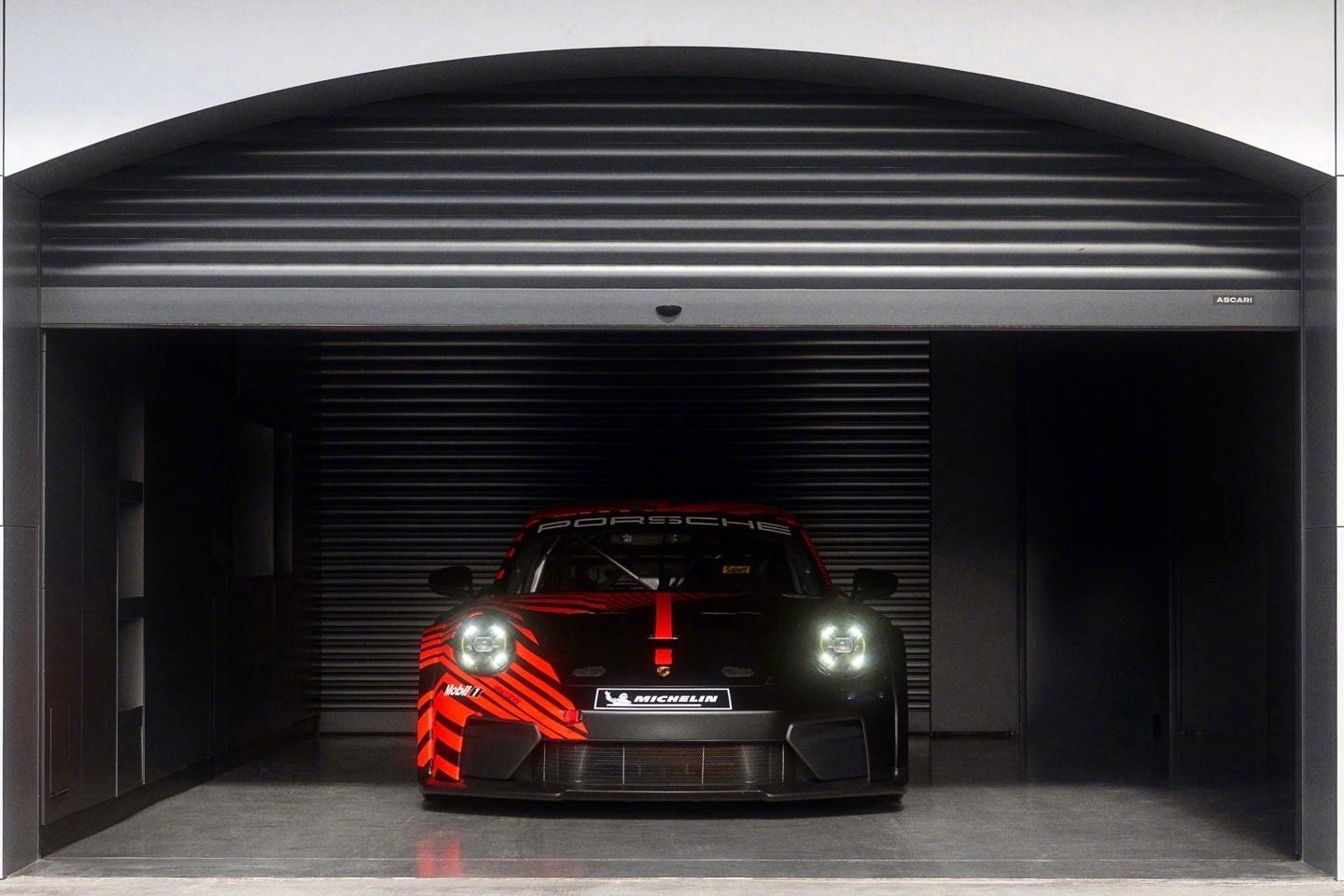 车若初见 全新911 GT4 R正式全球亮相，这可是保时捷第一次把经典911做成