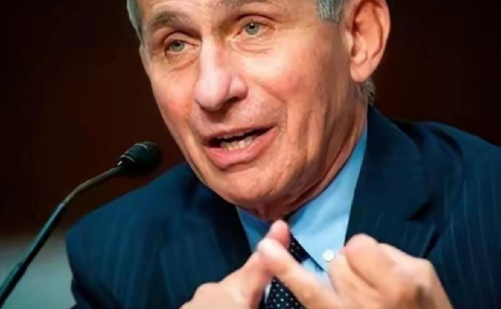 细思极恐！美媒突然公开放话：“中国每年虽然有800万大学生，真正的‘精英人才’却