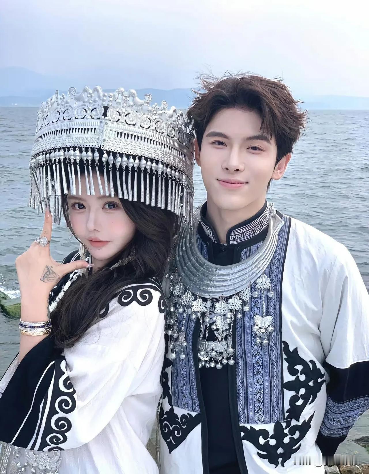 韩安冉宋浩然秀恩爱
韩安冉说跟宋浩然签约了婚前协议！
宋浩然要是要是出轨啥的，韩