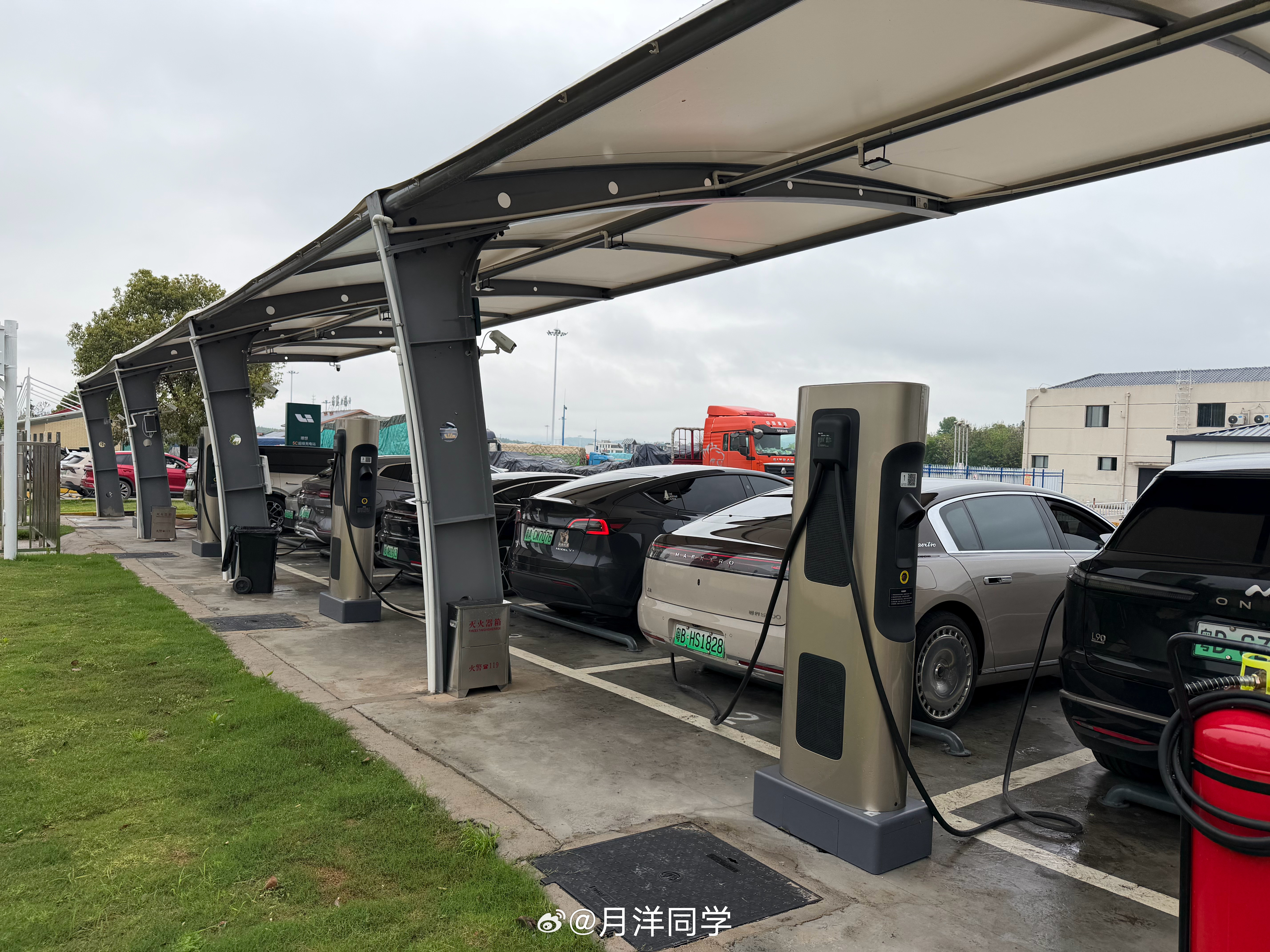 想子的充电站，每一辆想子 赣州