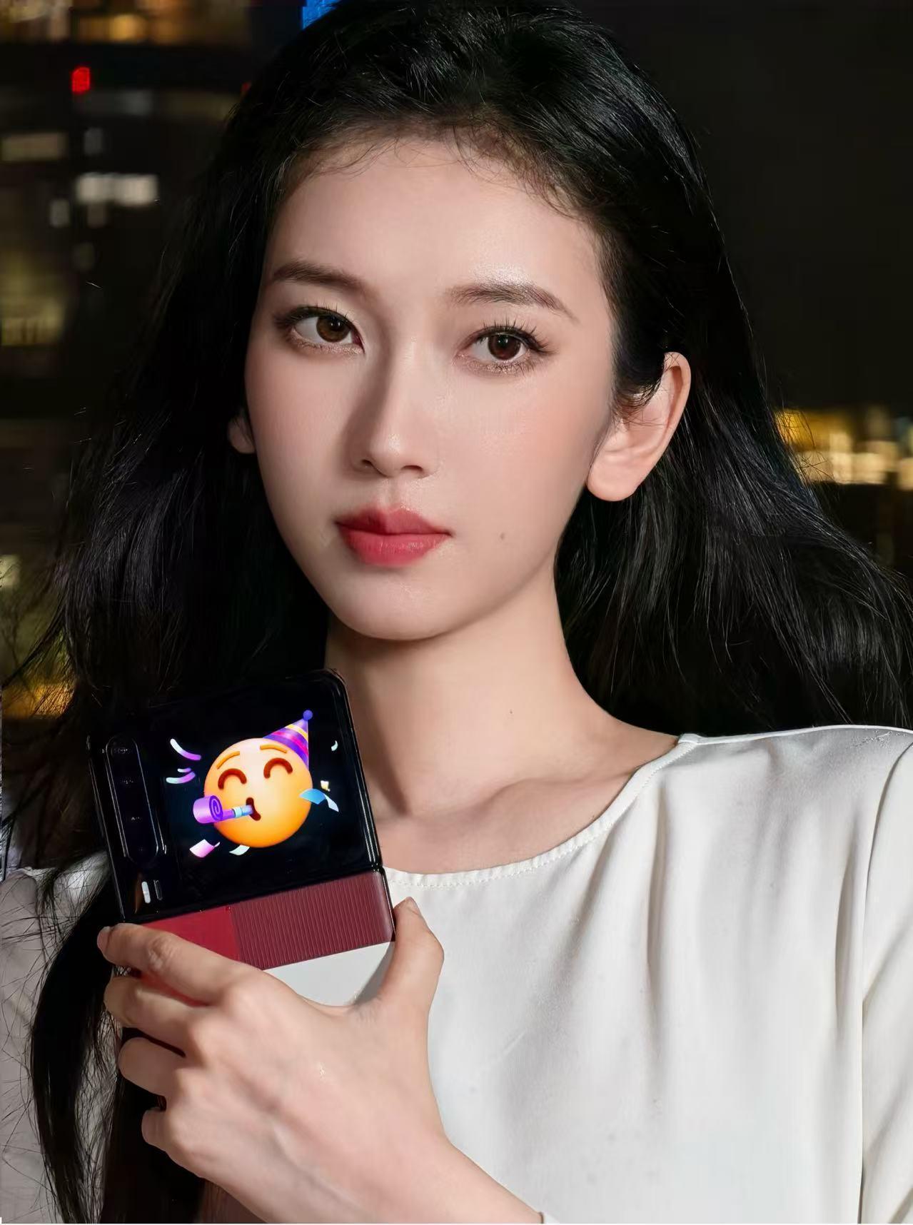 刘令姿 在复制粘贴的时代，你是手写的诗