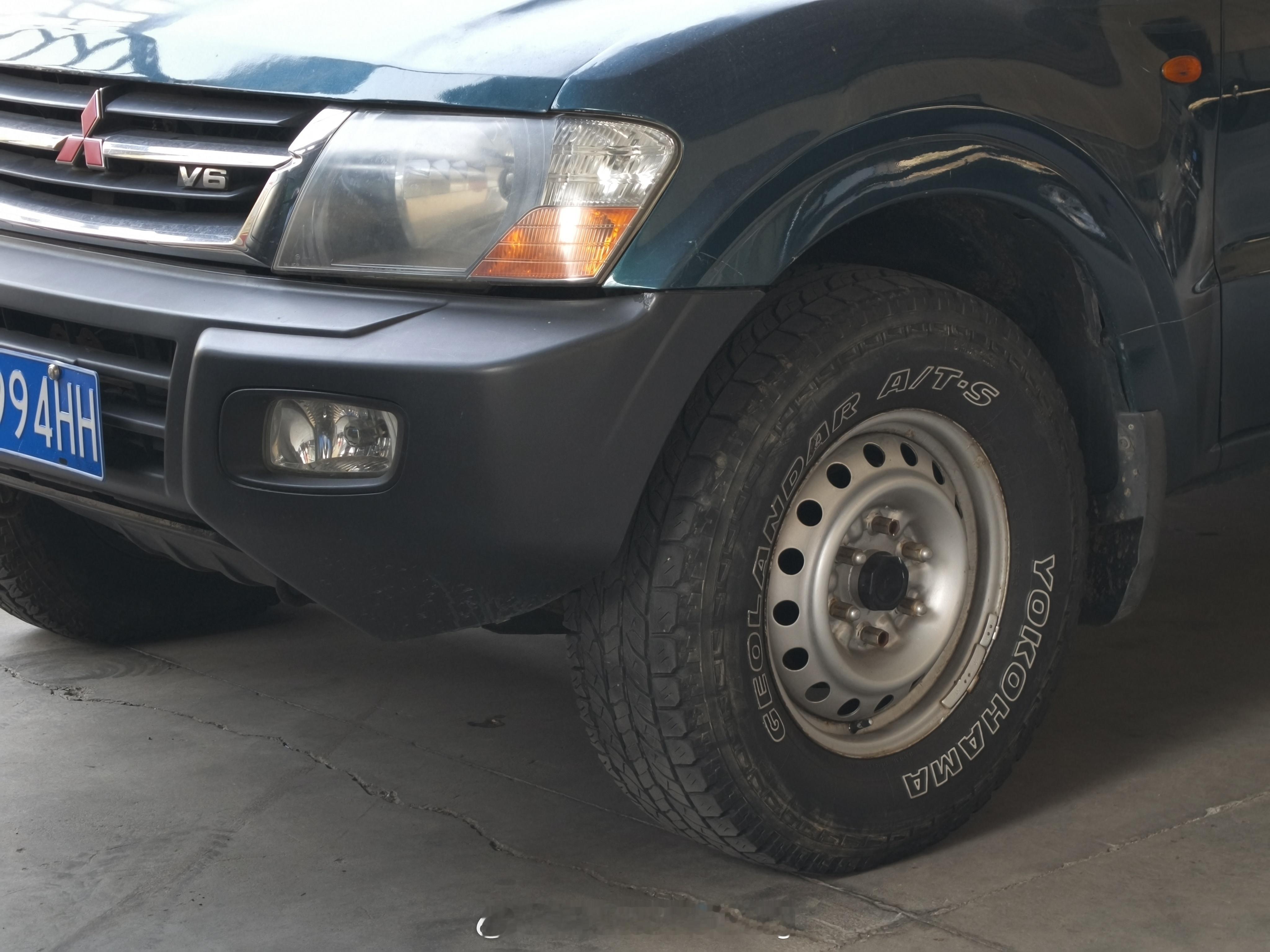 原装进口第三代前期帕杰罗关键词：窄体、绒布座椅、钢圈、手动、斋车素雅质朴的美丽扑