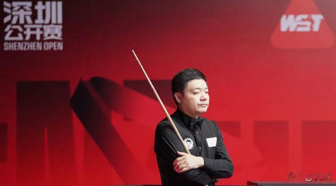 丁主任又输了！
输给了里奇.沃顿！
相当于东邪黄药师输给了裘千仞！

斯诺克深圳