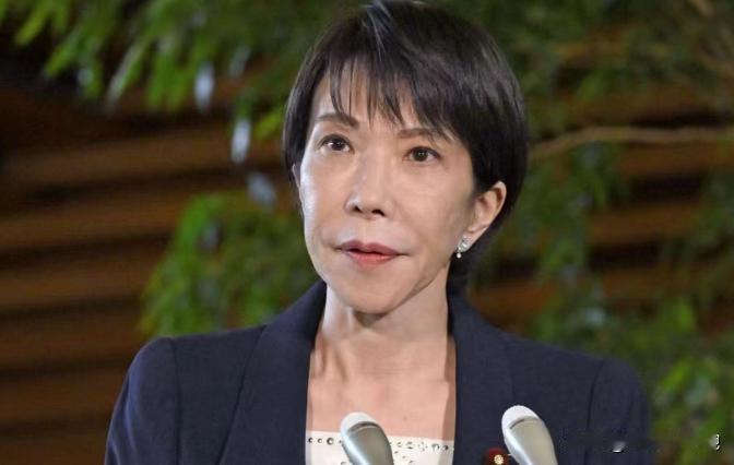 高市这次学聪明了，暗算挑“软柿子捏”，于是她叫嚣让俄罗斯归还“北方四岛”。很多人