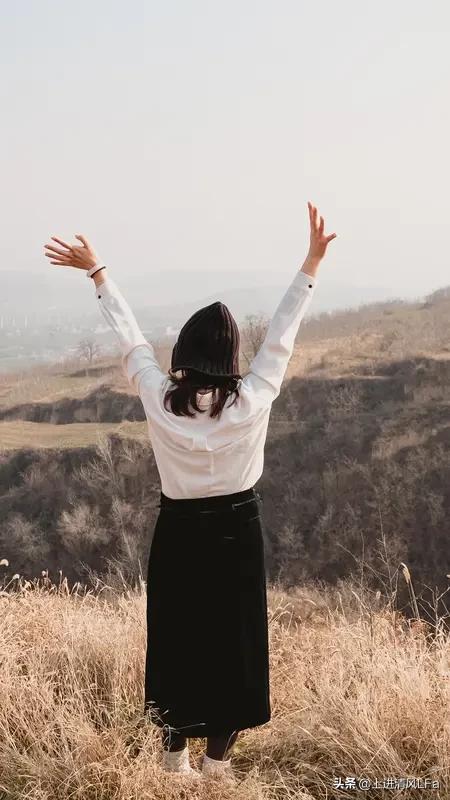 白羊座的人生追求是什么? 白羊座的人生追求可太有看头了。他们一生都在追求自由，就