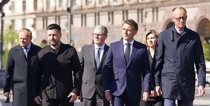 泽连斯基身边这几个人，才是真正的朋友。

二普要搞定乌克兰，必须过这几关。

和