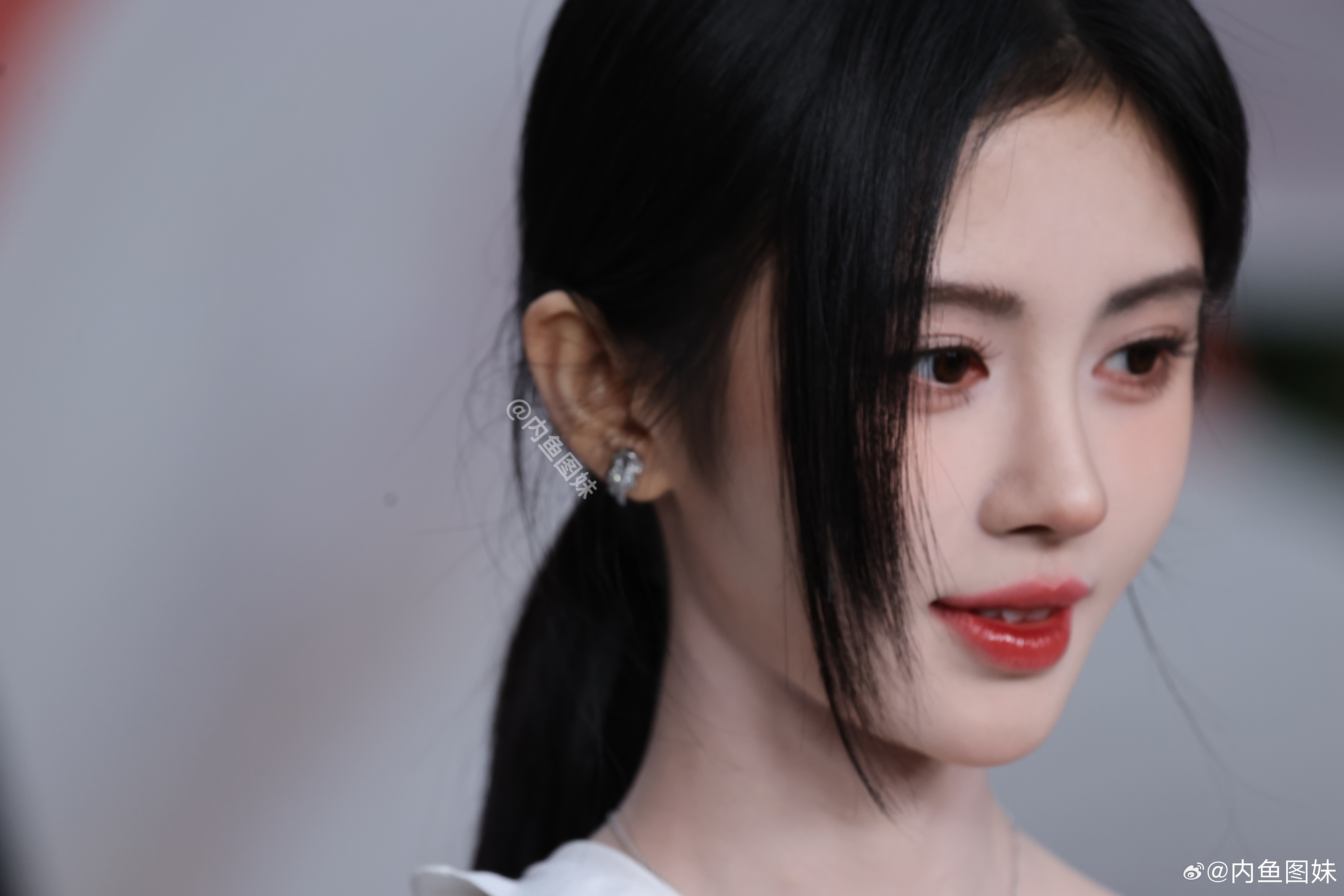 鞠婧祎  生图美得好震撼……鞠婧祎月鳞绮纪