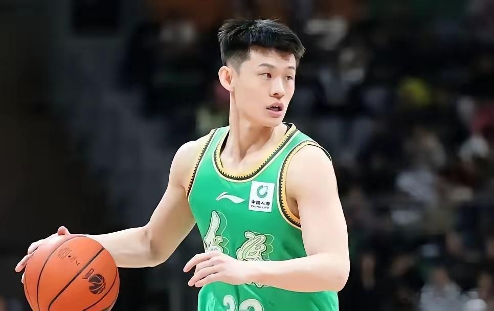 辽篮转会消息 据悉王岚嵚将还会继续为辽篮战斗，再打一年，他本人也对于辽篮非常有感