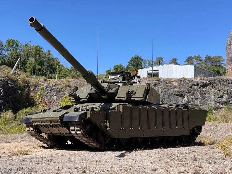 英国挑战者 3 配备 Epsom 装甲