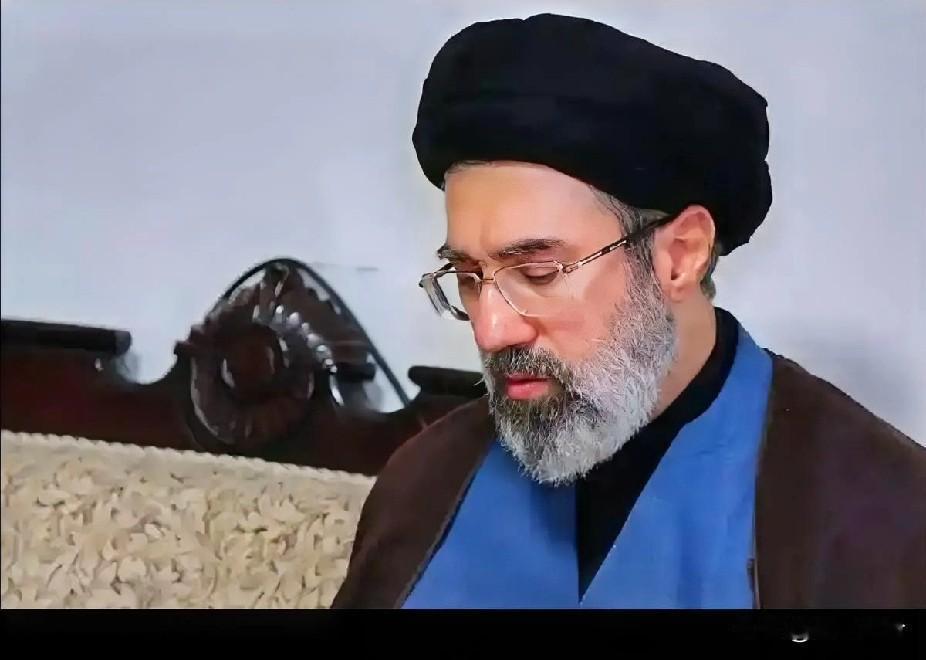 伊朗最新消息
4月24日，以色列国防部长称：只要美国同意，将刺杀穆杰塔巴。还威胁