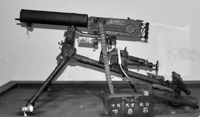 昨天看到一篇文章说是马克沁重机枪在第一次世界打大战时，仅一天时间就杀伤三万人？