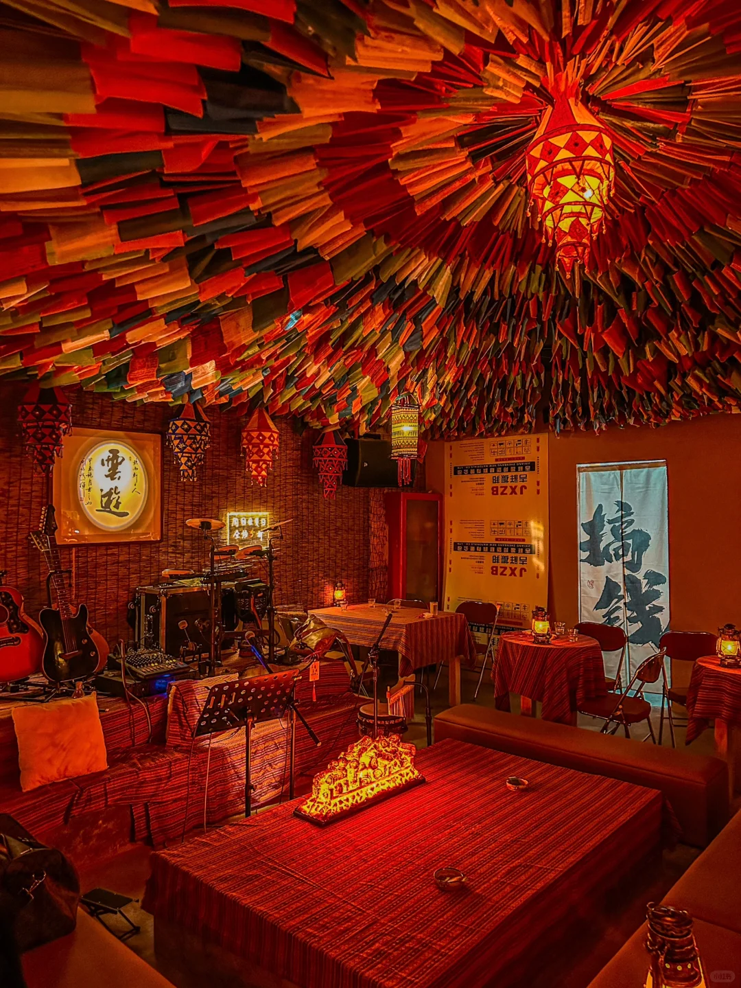 呼和浩特探店｜比萨塔街也有火塘酒吧啦‼️‼️