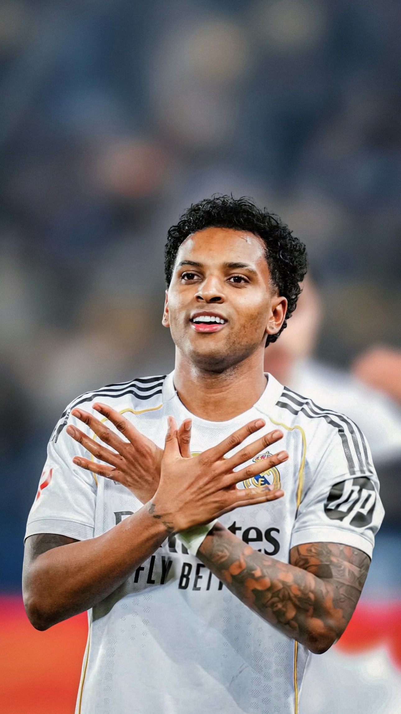 养伤23天罗德里戈回归 皇马变阵442他已沦为替补北京时间2月28日，据《马卡报