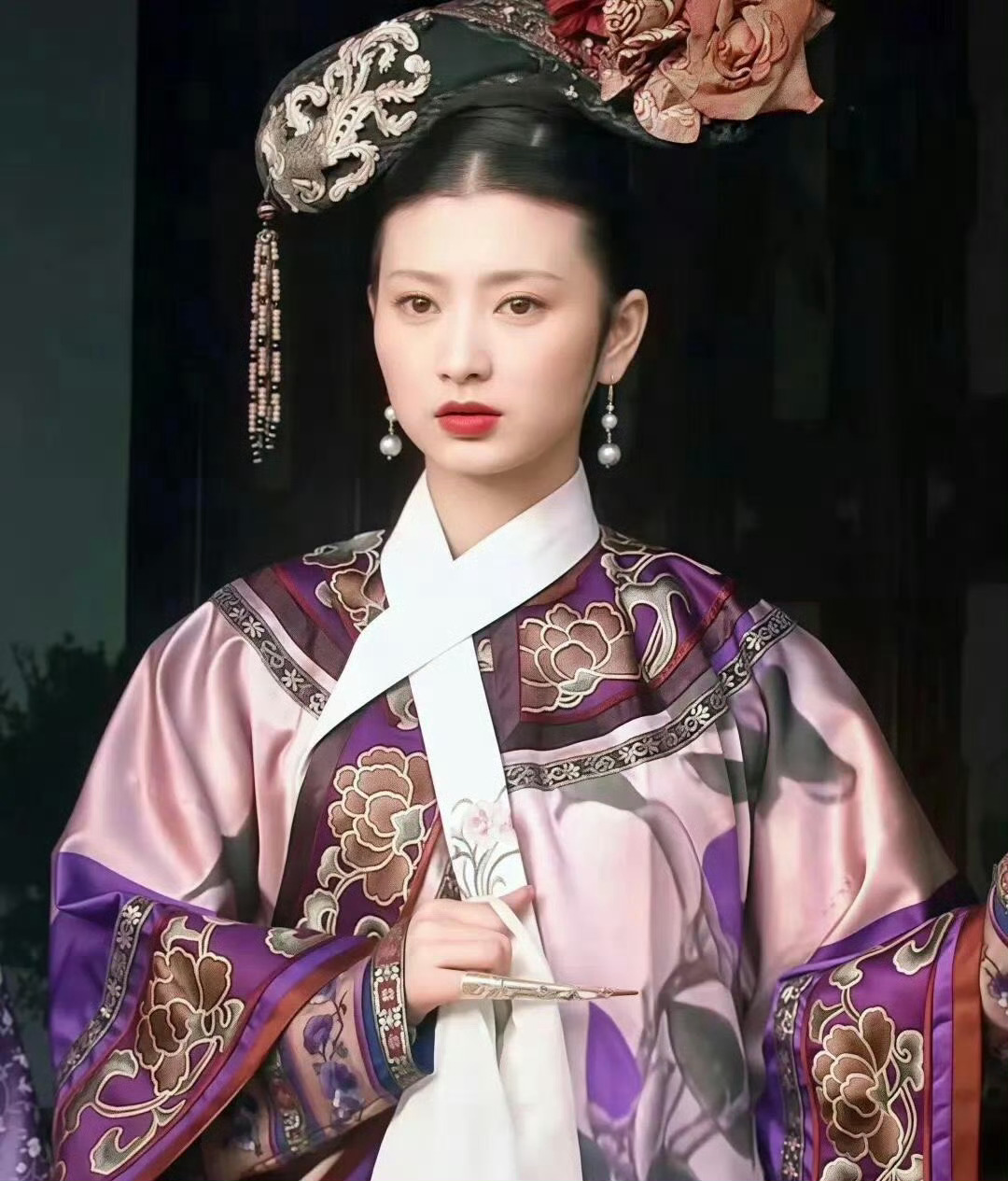用AI读懂甄嬛传的网友讨论，来智搜看看。一起深度揭秘《甄嬛传》中皇上对诸位爱妃的