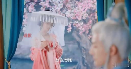 罗云熙嗑cp表情简直演我 罗云熙每次看CP的时候，眼睛里都充满了兴奋，那种嗑CP