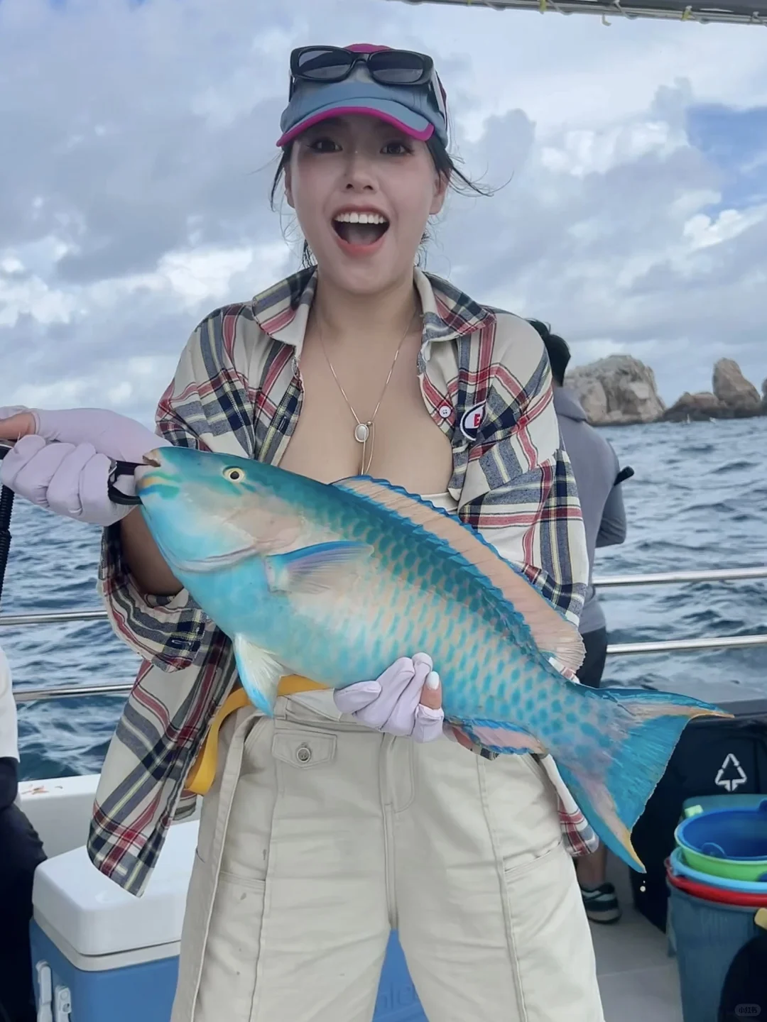 青春没有售价 看看谁的鱼大🤏海钓Live
