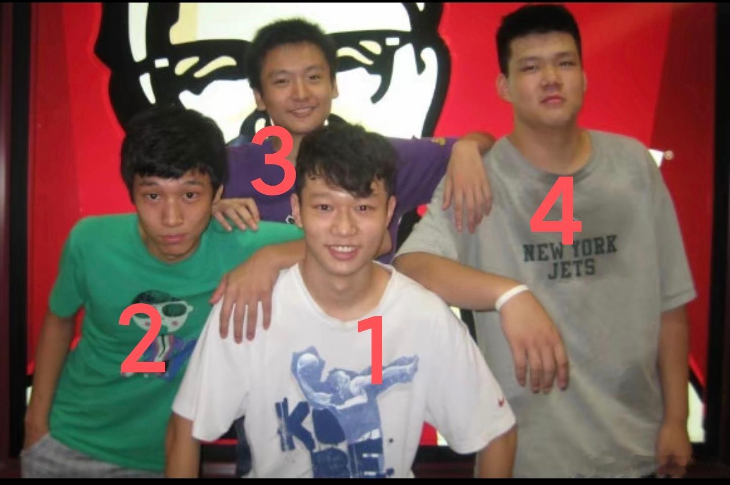 上条微博，反馈是3目前事业最好。 