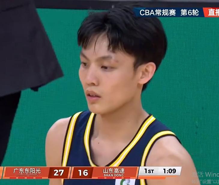 广东94：88山东，徐杰末节11分对飙高诗岩三分球6中0，到底谁该进国家队？

