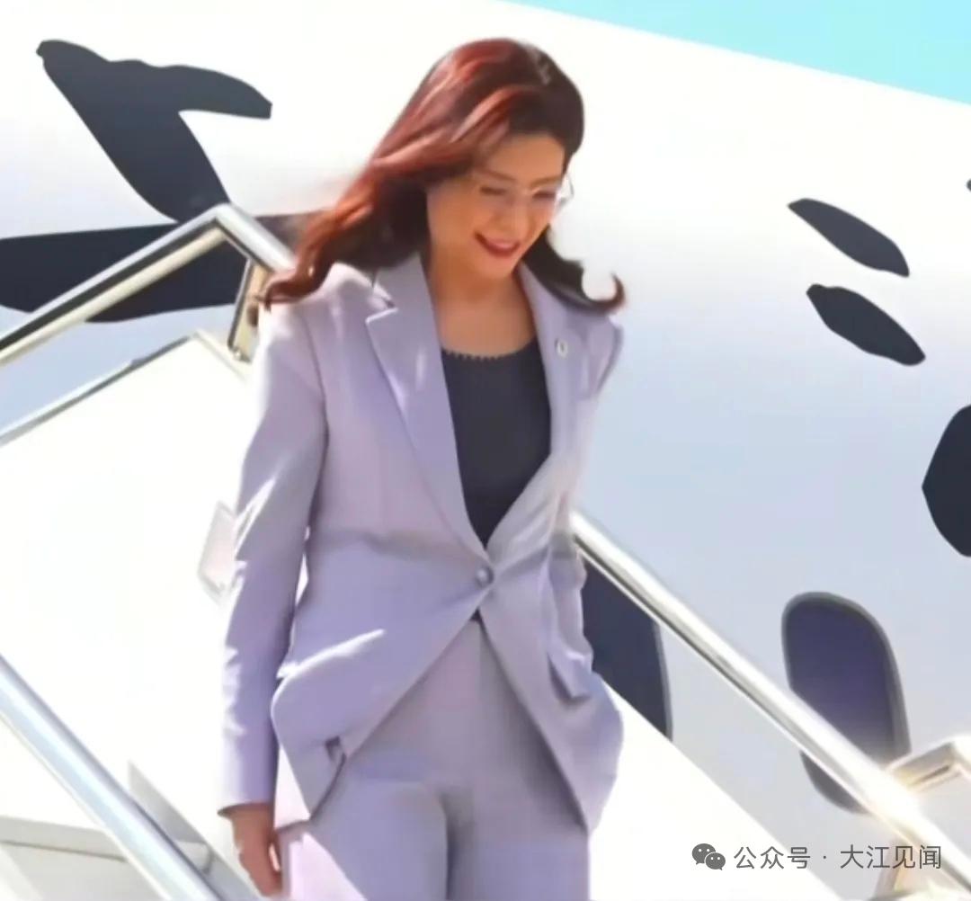 国民党主席郑丽文时隔20年再次来到大陆，不同的是，这次是自己率团。郑丽文这次大陆