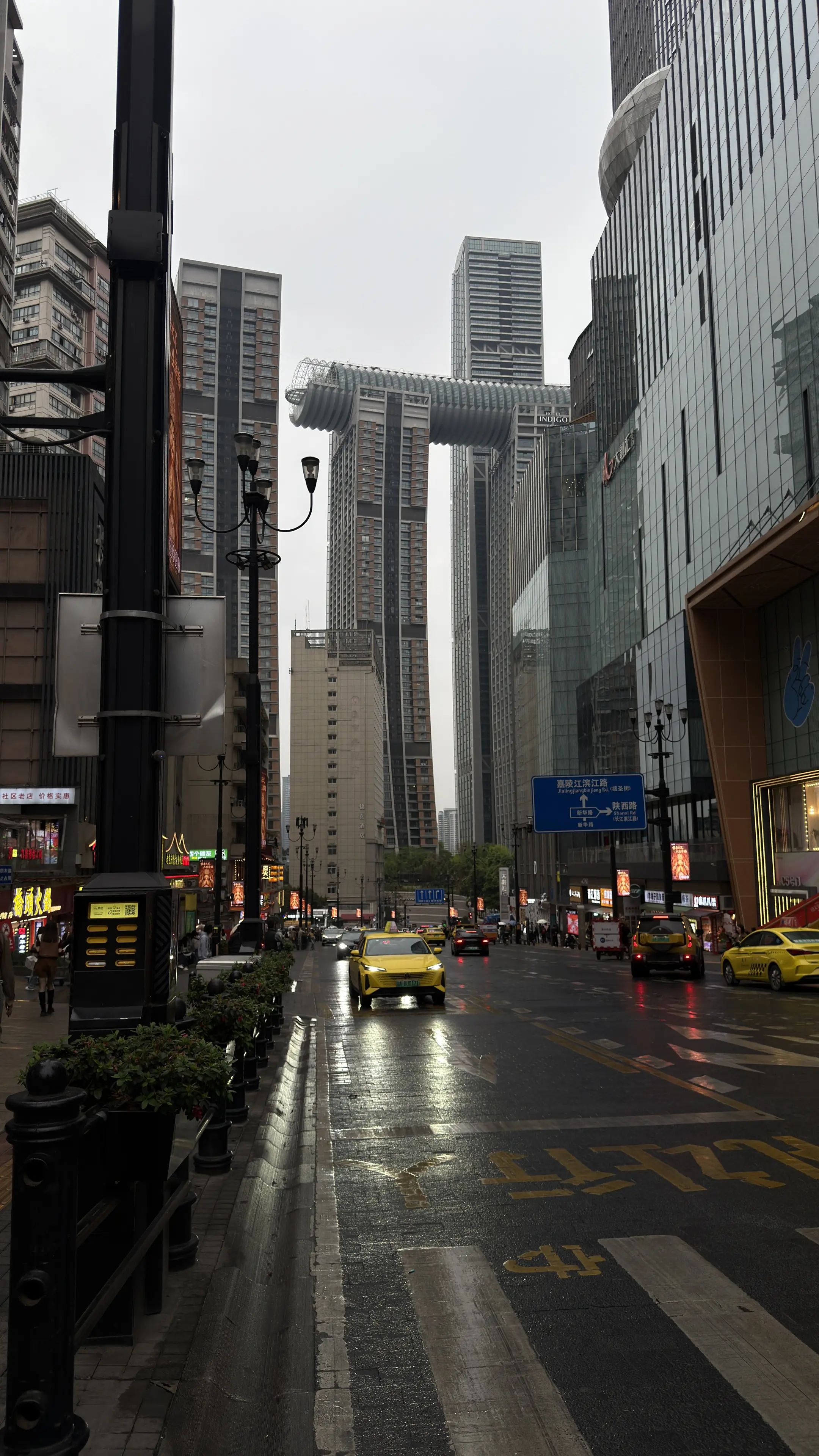 永远太远了 明天陪我去重庆吧