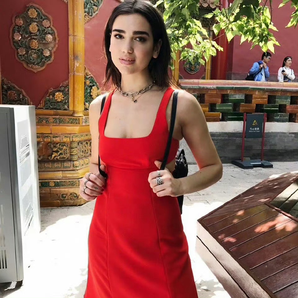 DuaLipa[超话]  ㊗️大家国庆快乐🇨🇳❤️国庆节快乐 ​​​
