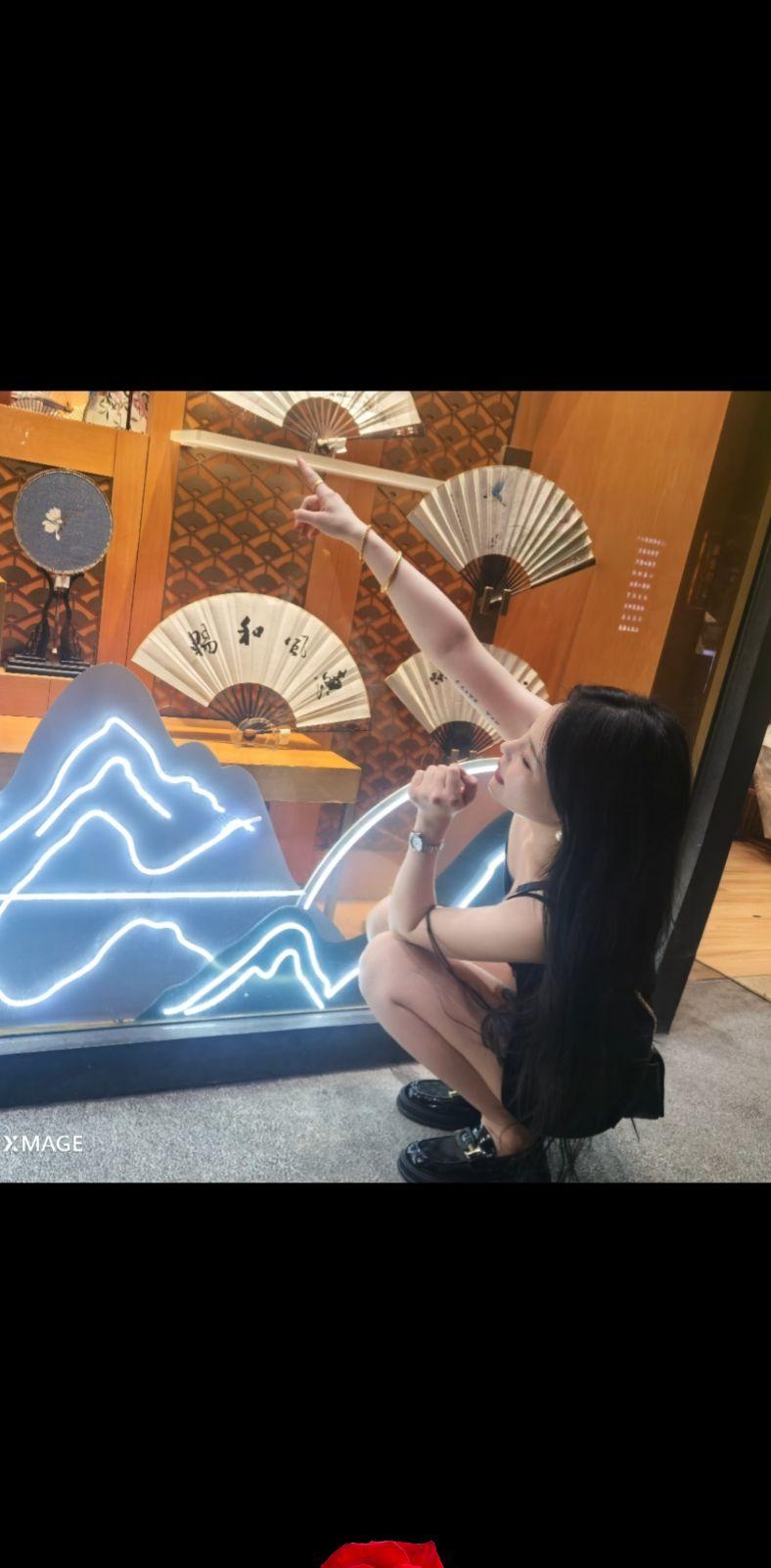 又得人跑着你的归来 你却越走越远